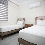 Hotel Bright House