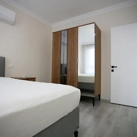 Bright House Ξενοδοχείο 5*
