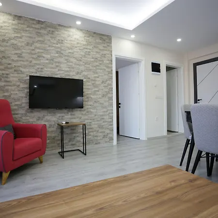 Bright House Ξενοδοχείο 5*