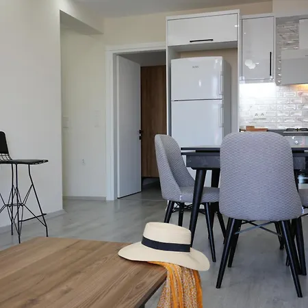Ξενοδοχείο Bright House