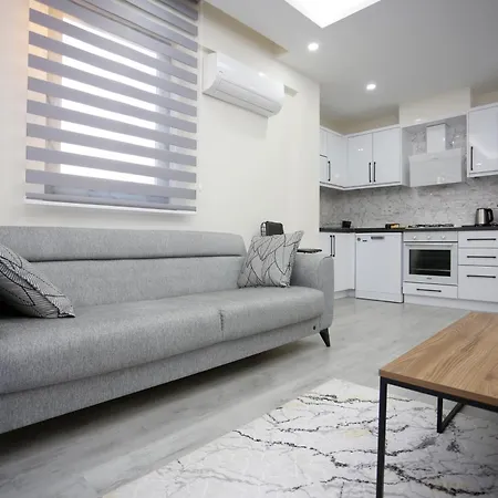 Ξενοδοχείο Bright House 5*
