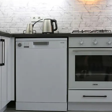 Bright House מלון